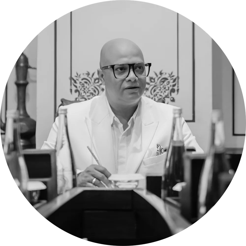 Mr. Maneesh Srivastava